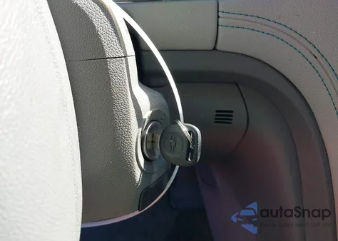 2013 Chevrolet Traverse Ls из США, поврежденный, VIN 1GNKRFED4DJ257148